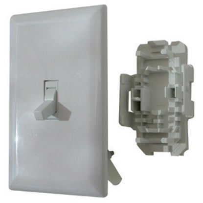 Picture of Diamond Group  White 125V/ 15 Amp 2 Pole Toggle Switch DG151TVP 19-1399                                                      